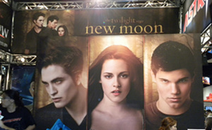 Woman Sues Movie Theater After Being Arrested For Filming Twilight Scenes