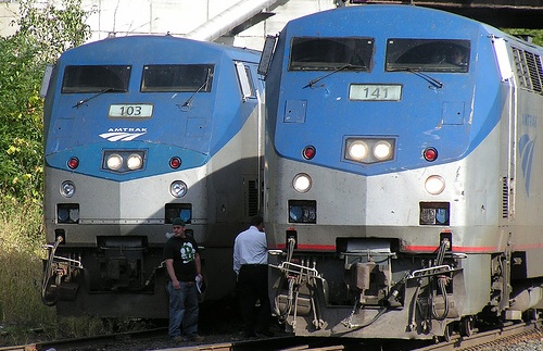 Halve Your Shipping Costs With Amtrak