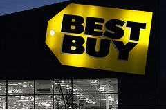 EECB Scores Direct Hit On Best Buy After They Sell Used Phone As New