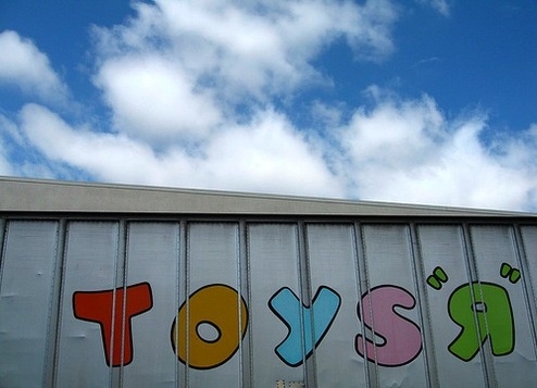 Toys"R"Us: You Are Too Young For A Grandparent's Discount