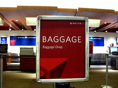 Delta Waives Fee For First Checked Bag If You Use Their AmEx Card