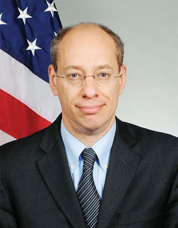 Help Us Out With Questions For FTC Chairman Jon Leibowitz