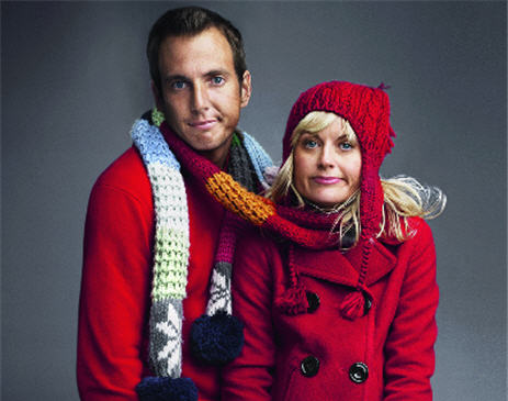 Amy Poehler And Will Arnett Attempt To Save The Gap