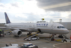 United Says Photographing Staff Could Get You On 'No Fly' List, Continental Says You Deserve An Apology