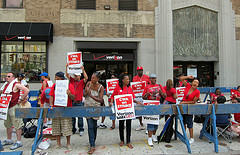 Striking Verizon Workers To Lose Benefits If Strike Continues