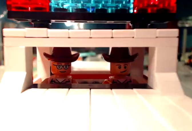 Someone Made A LEGO Version Of The Blues Brothers Mall Chase Scene. It Is Glorious