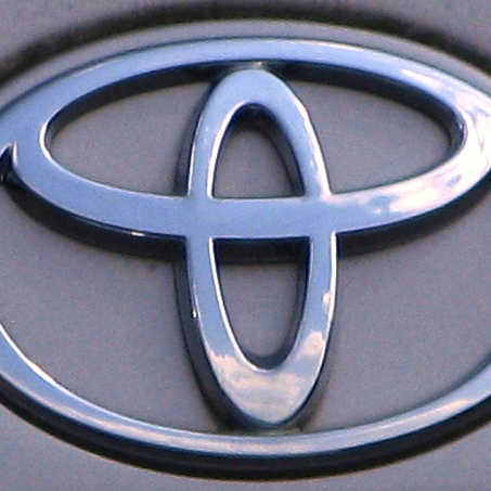 Toyota Recalls Lexus GS For Braking Issues, Sienna Minivans Over Spare Tire Concerns