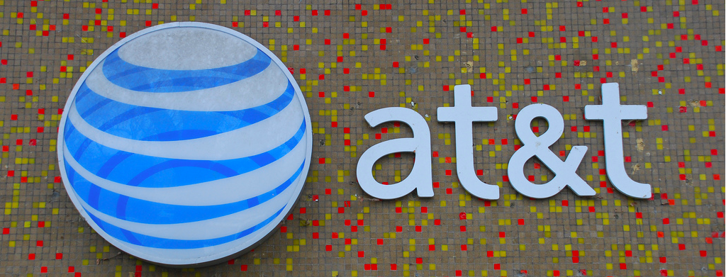 AT&T Chasing Google, Offering $70 Fiber Broadband To Kansas City Residents