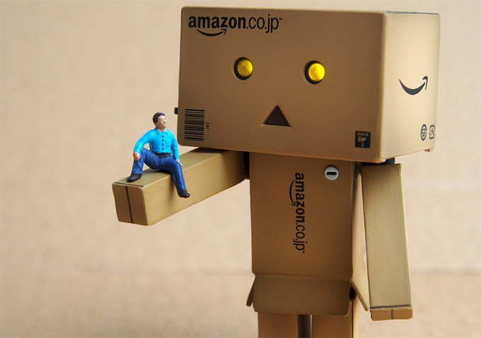 This is only what giant Amazon robots look like in my imagination. (chinguri