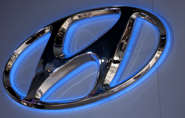 Hyundai Recalls 305K Sedans For Brake Light Issues