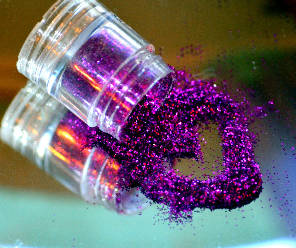 Glitter-Mailing Site For Sale, Bid Now At $70,800