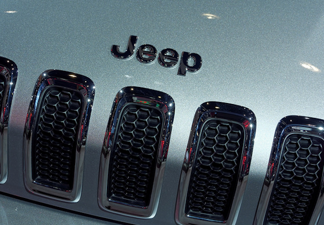 Regulators Open Investigation Into Jeeps That Just Roll Away When Parked
