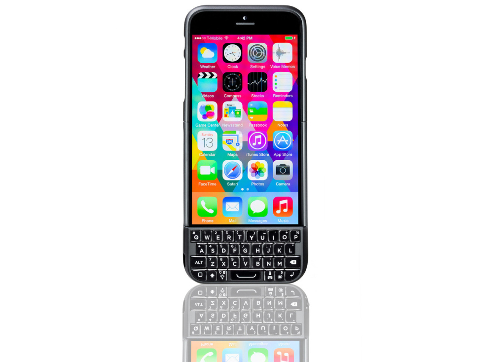 BlackBerry Suing Makers Of Slip-On iPhone Keyboard Again, Claiming New Version Is Infringement