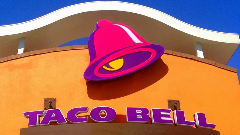 Alcohol-Serving Taco Bell Will Abide By Hour Restrictions, Staff Security Guards