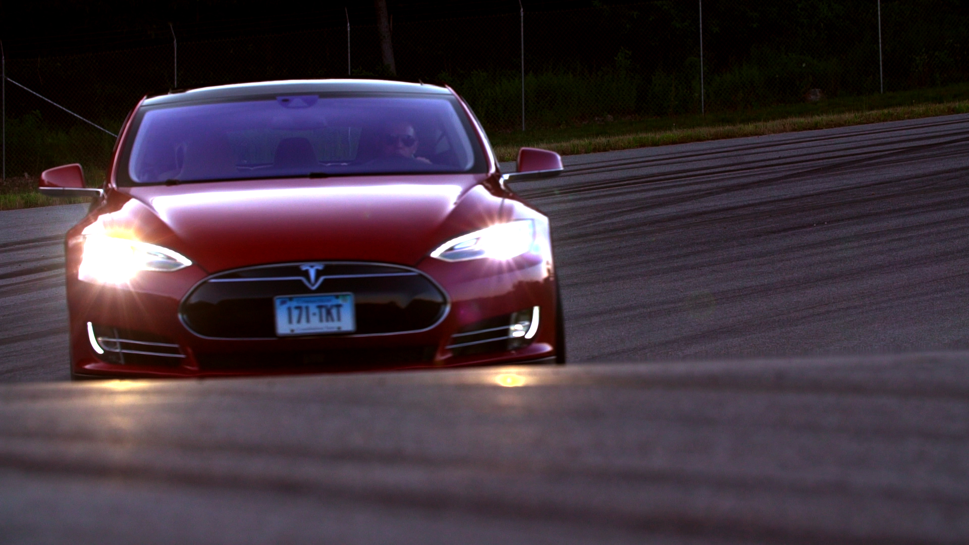 Tesla Denies Report Of Possible Safety Defect In Model S & “Troubling” Nondisclosure Agreements
