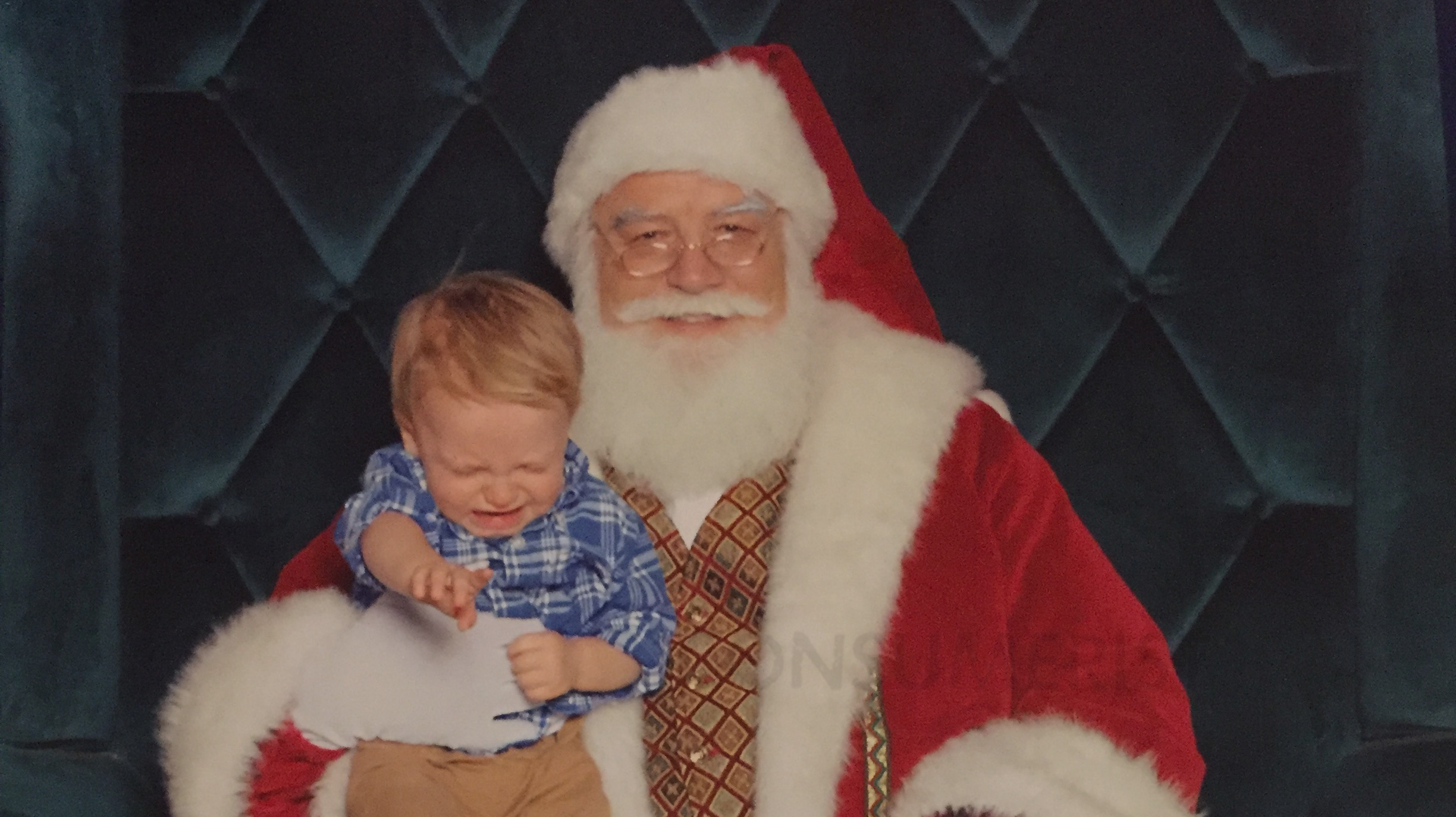 Reminder: We Want Photographic Evidence Of Your Kid’s Mall Santa Claus Nightmare