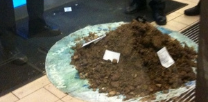Anonymous Protestor Leaves Pile Of Manure In Chase ATM Vestibule