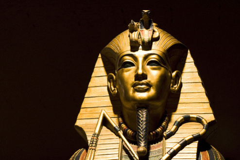 "Golden Coffins" Make CEOs Modern-Day Pharaohs