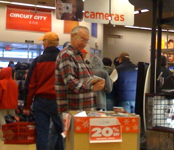 A Tsunami Of Evidence The Circuit City's Liquidation Sale Completely Sucks