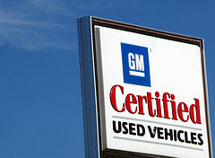 GM Executive Complains About Being Underpaid