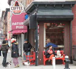 Entire Coffee Shop Staff Quits Simultaneously