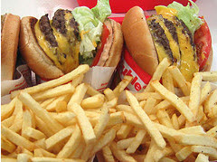 In-N-Out Wins Best Burger In Zagat's Fast Food Survey