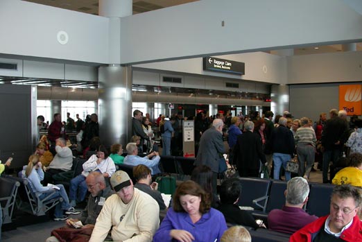 Avoid Airport Delays With Free Online Tools
