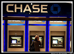Chase Tests Out $5 ATM Fees