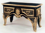 Thain's $35,000 Commode On Legs Actually Chest Of Drawers