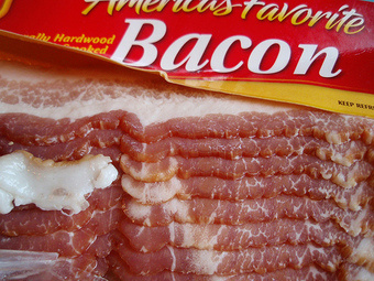 Shoplifter Shoves 3 Pounds Of Bacon In His Pants