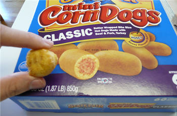 Mini-CornDog Box Picture Vs Reality