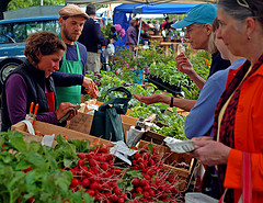 Suss Out Fakers At Farmers Markets