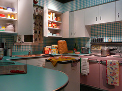 Save Money When Remodeling Your Kitchen