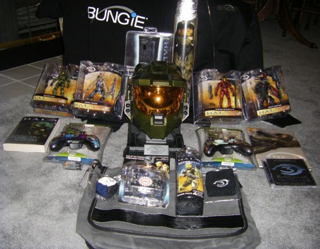 Bungie Sent All This Free Swag To The Gamer Whose XBox 360 Artwork Microsoft Destroyed