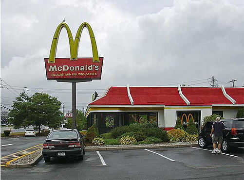 McDonalds Will Pay More For Tomatoes