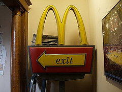 McDonald's Boss Tells Employees To Vote For His Candidates
Or Risk Losing Pay Raises & Benefits