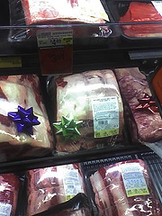 Man Arrested At Walmart For Sampling Raw Meat From Packages