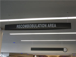 All Airports Should Have A Recombobulation Area Like The One In Milwaukee
