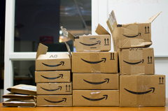 Amazon Extends Free Shipping Deadline To Woo Last-Minute Christmas Customers