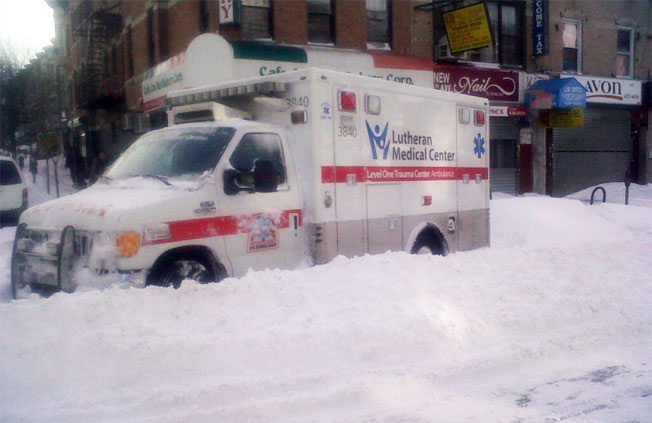 Woman Breaks Ankle, Waits 30 Hours For Ambulance In NYC Blizzard