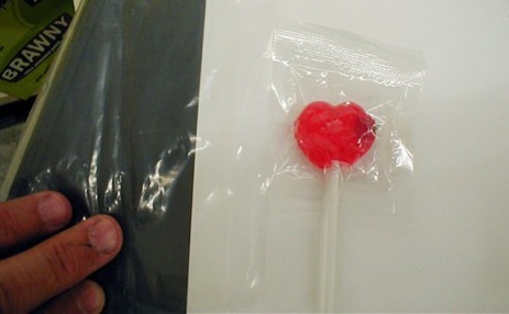 Pokemon Valentine's Day Lollipops Should Not Contain Razor Blades