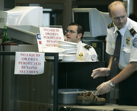 The TSA Has Your Reading List