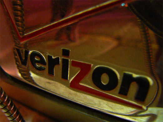 Verizon Redefines "Materially Adverse" To Prevent Customer Cancellations