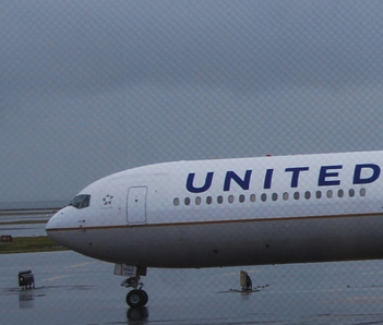 Sony Sues United Airlines For Polluting The In-Flight Air With Copyrighted Music