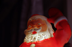 Mall Santa Accused Of Groping Elf Co-Worker Due In Court Christmas Eve