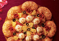 Pizza Hut Makes 7-Cheese Flower-Shaped Pizza In Hong Kong