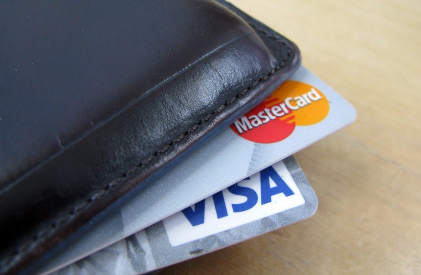 Visa, MasterCard Endorsement Of Tap-And-Pay Could Replace Your Wallet With A Smartphone