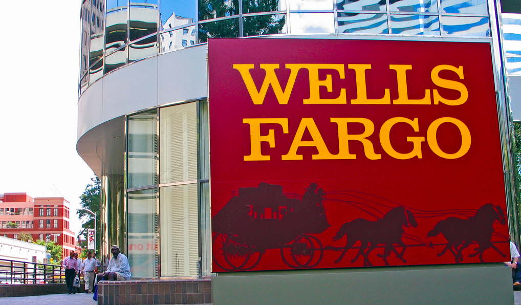 And Then There Was One: Wells Fargo, U.S. Bank Discontinue Payday Loan ...