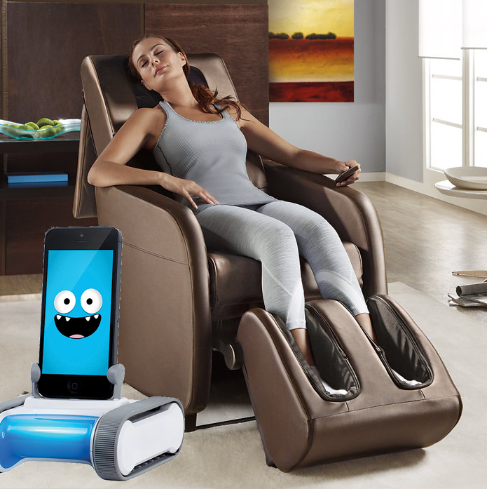 Brookstone robotic best sale massage chair