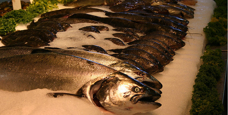 want-to-help-curb-food-waste-start-eating-fish-heads-consumerist